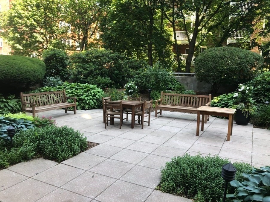 Building Photo - 931 Massachusetts Ave