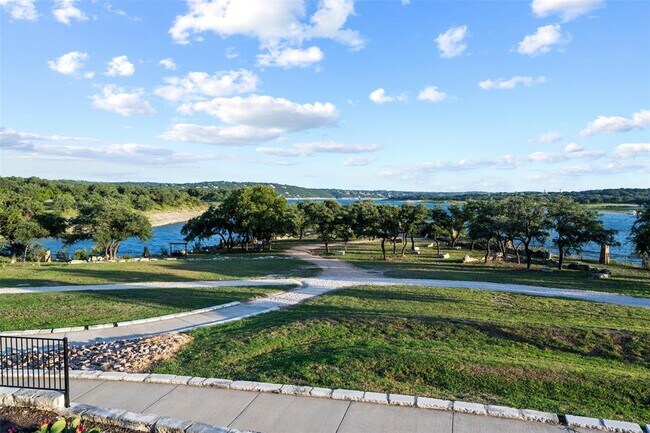 Building Photo - 8204 Prairie Rye Dr