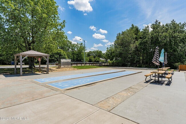 Building Photo - 55 Scarborough Pl