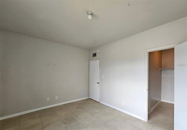 Building Photo - 7610 W Powhatan Ave