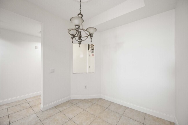 Building Photo - 606 Riviera Dunes Way