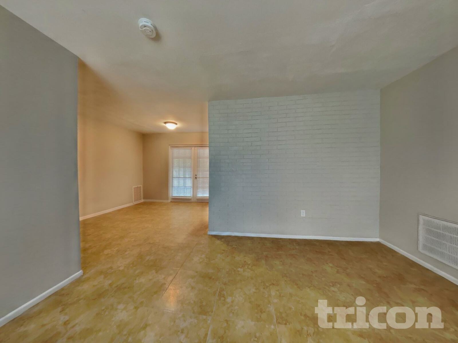 Building Photo - 3708 Lei Dr