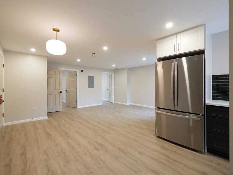 Building Photo - 5333 Penn Ave