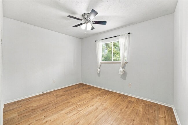 Building Photo - 44 S Waxberry Rd
