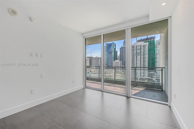 Building Photo - 92 SW 3rd St