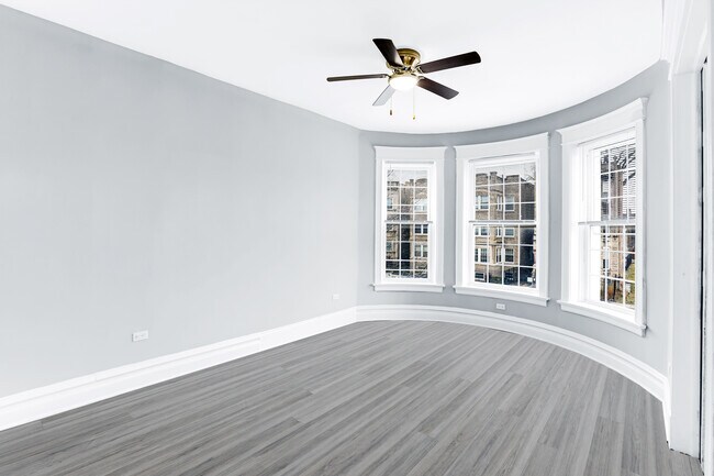 Building Photo - 5341 S Indiana Ave