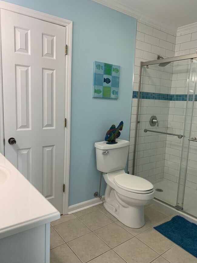 Building Photo - 901 Seafarer Dr