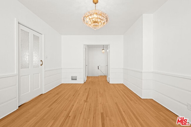 Building Photo - 3715 Homeland Dr