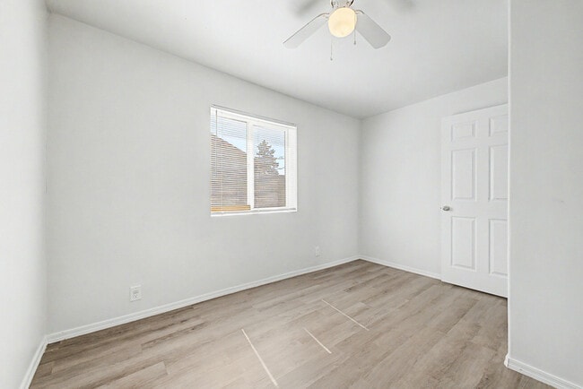 Building Photo - 2045 E Orange St.