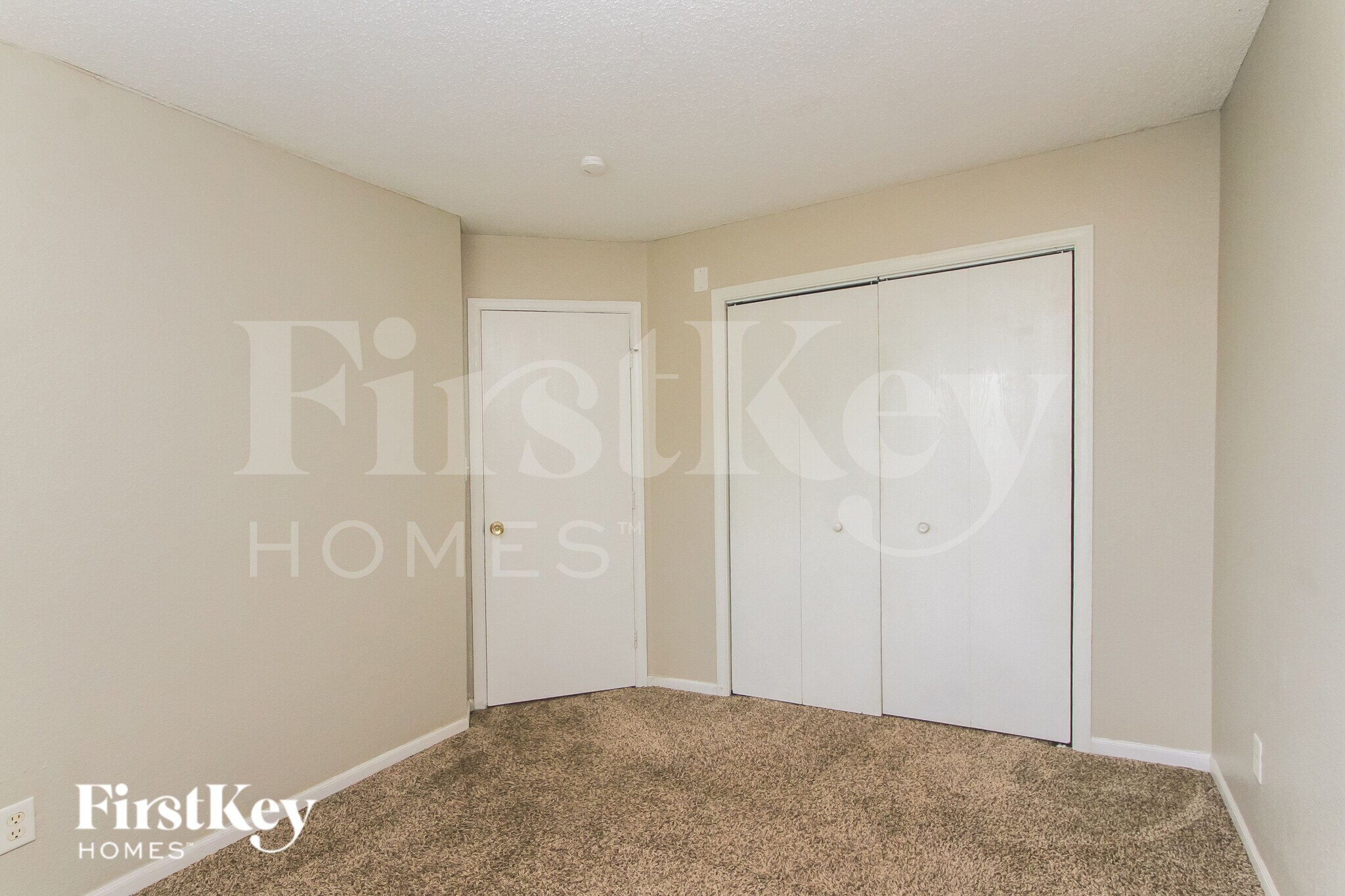Building Photo - 6230 Long River Ln
