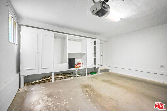 Building Photo - 11419 Sunshine Terrace