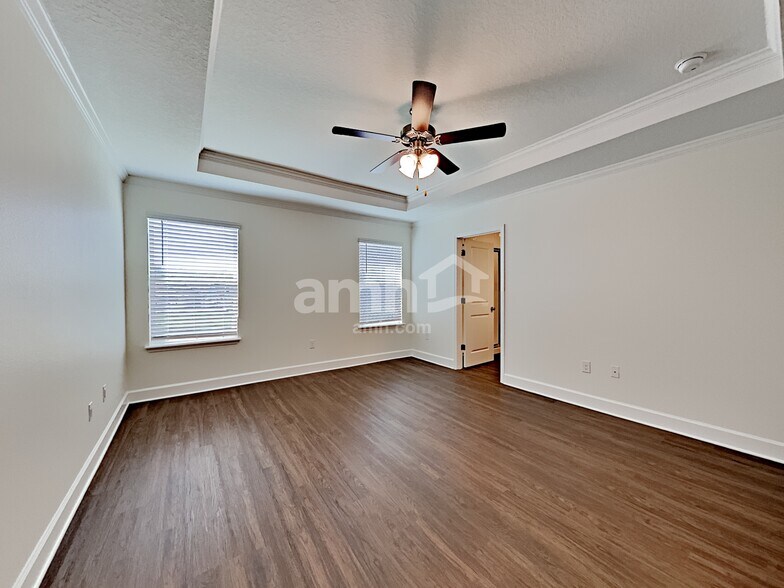 Building Photo - 4425 Hollow Stump Run