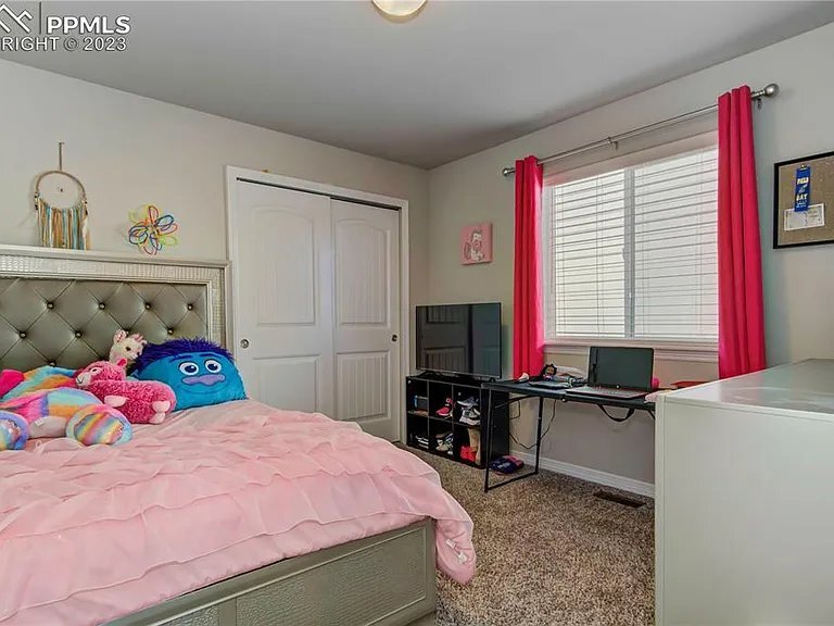 Building Photo - 6512 Tillamook Dr