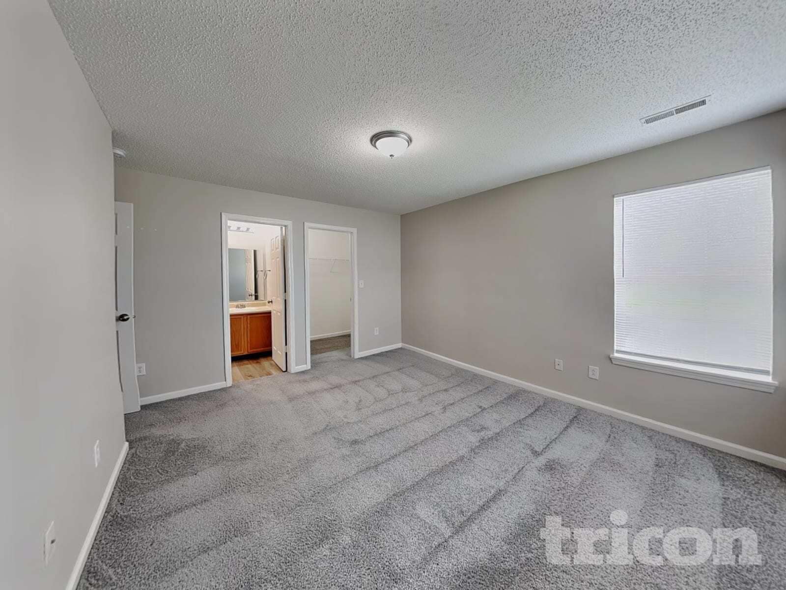 Building Photo - 643 Rocky Meadow Dr