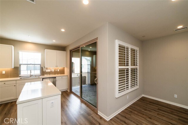 Building Photo - 153 Milky Wy