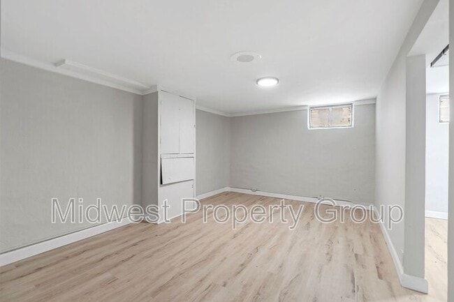 Building Photo - 4319 Boswell Ave