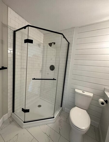 Building Photo - 3428 Littlestown Pike