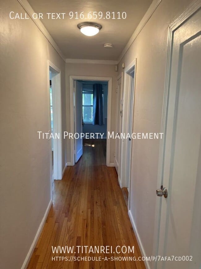 Building Photo - 5974 11th Ave