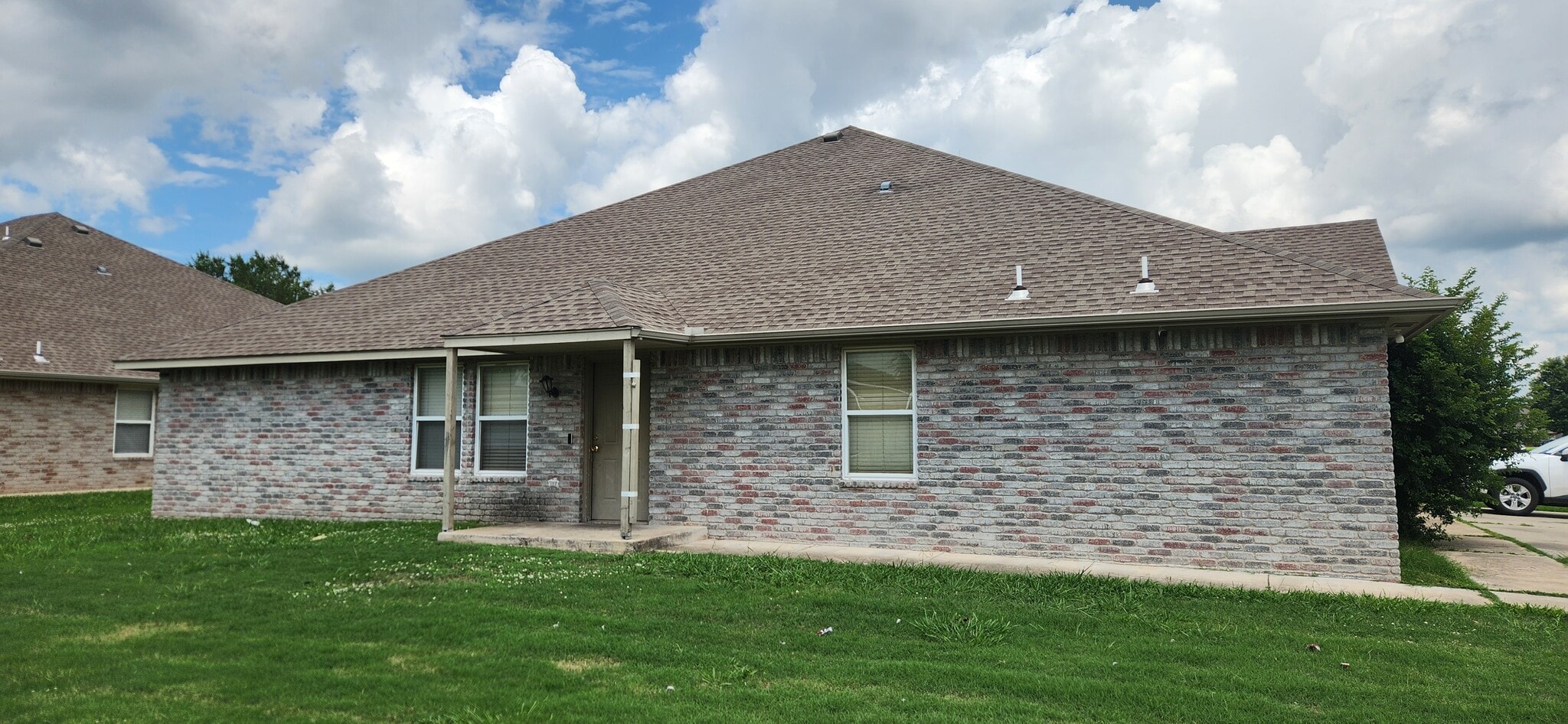 Building Photo - 1307 Commerce Dr