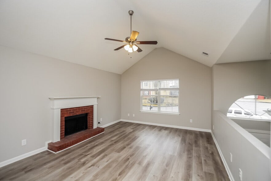 Building Photo - 4255 Anderson Ridge Way