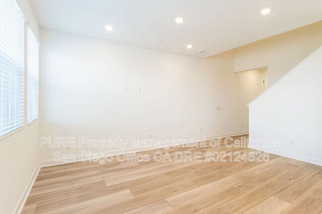 Building Photo - 316 Beaker Rd