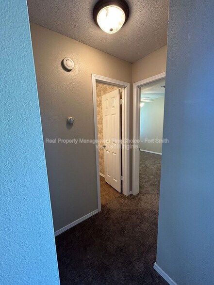 Building Photo - 775 Mt Harmony Rd