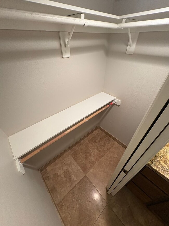 Building Photo - READY TO VIEW NOW!-HALF OFF FIRST MONTH RE...