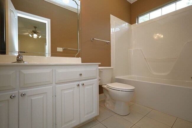 Building Photo - 3798 Bermuda Run Dr