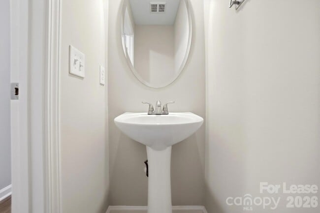 Building Photo - 3028 Misty Harbor Cir