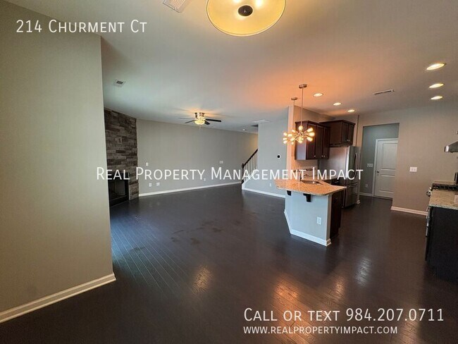 Building Photo - 214 Churment Ct