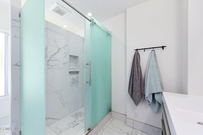 Building Photo - 3078 Saddleback Ct