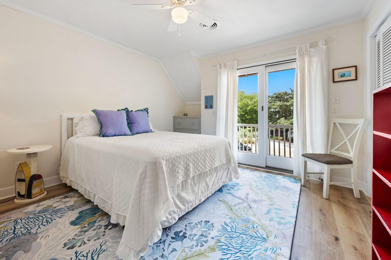 Building Photo - 165 Pioneer Loop