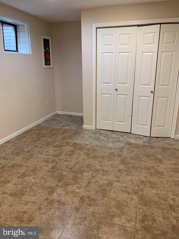 Building Photo - 14363 Berkshire Dr