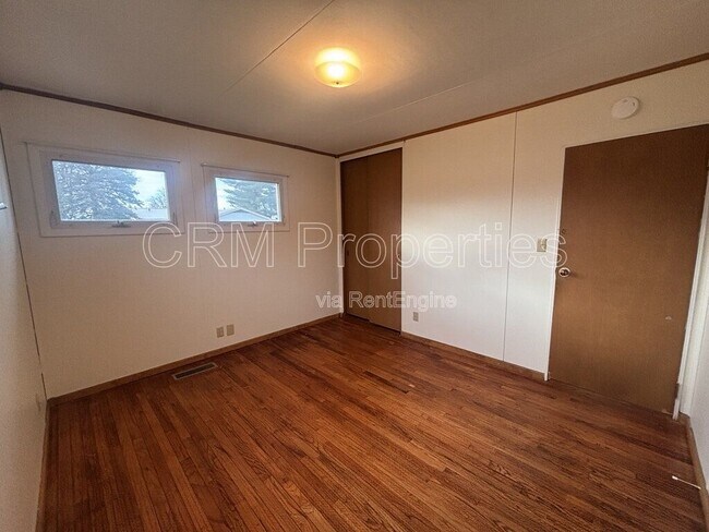 Building Photo - 202 Lody Ln