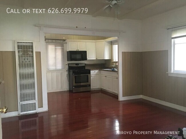 Building Photo - 417 S Canyon Blvd