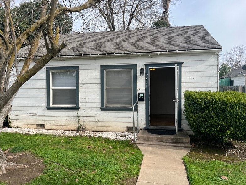 Building Photo - 2612 Canal St