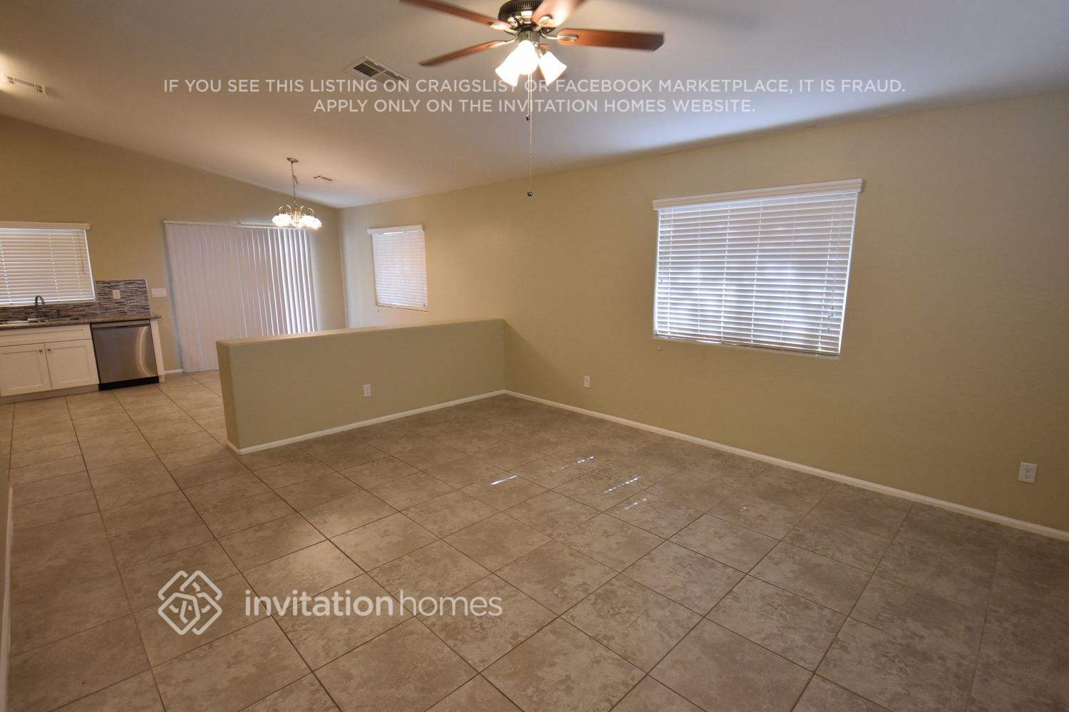 Building Photo - 3410 W South Butte Rd