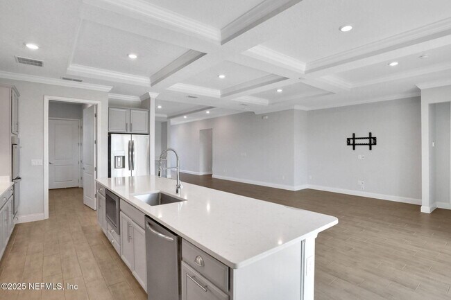 Building Photo - 90 Tahiti Cv