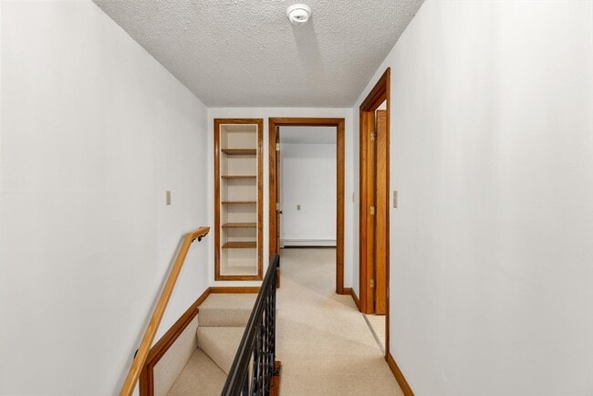 Building Photo - 3 Sandpiper Ln