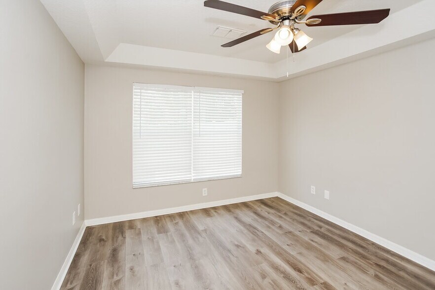 Building Photo - 7446 Oxford Garden Cir