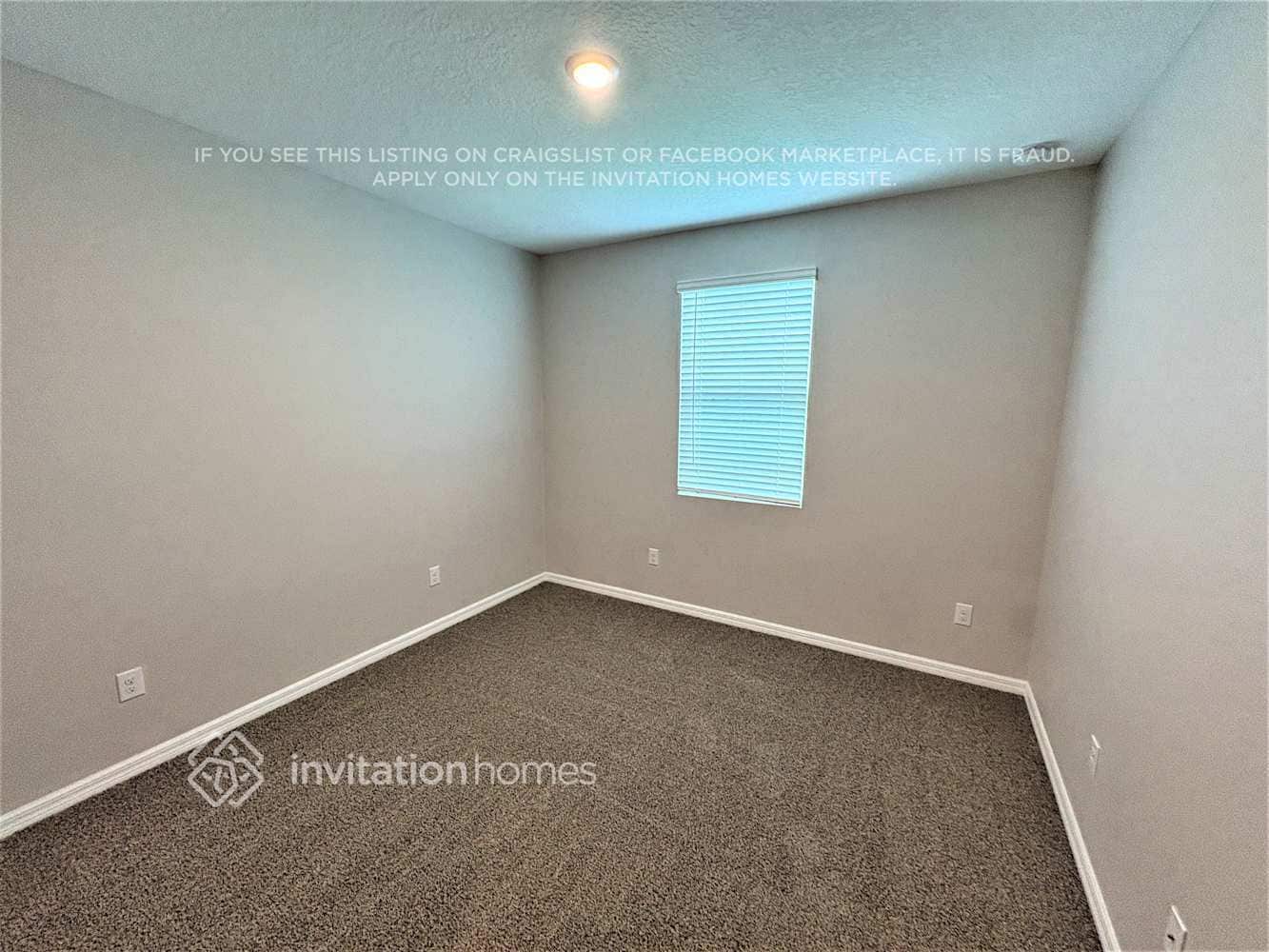 Building Photo - 11540 Woodleaf Dr