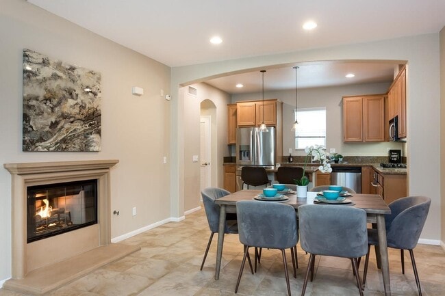 Building Photo - 16925 Vasquez Way