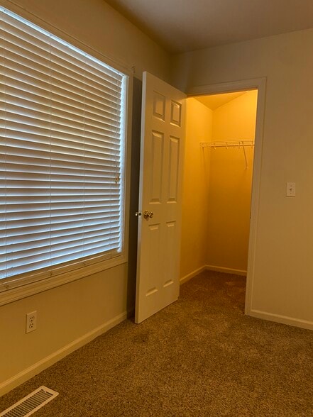 Bedroom Closet - 1205 Pinewood Dr