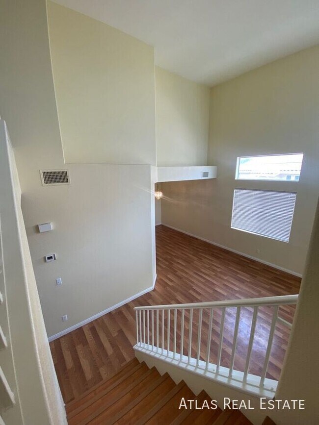 Building Photo - 8917 Coral Shale St