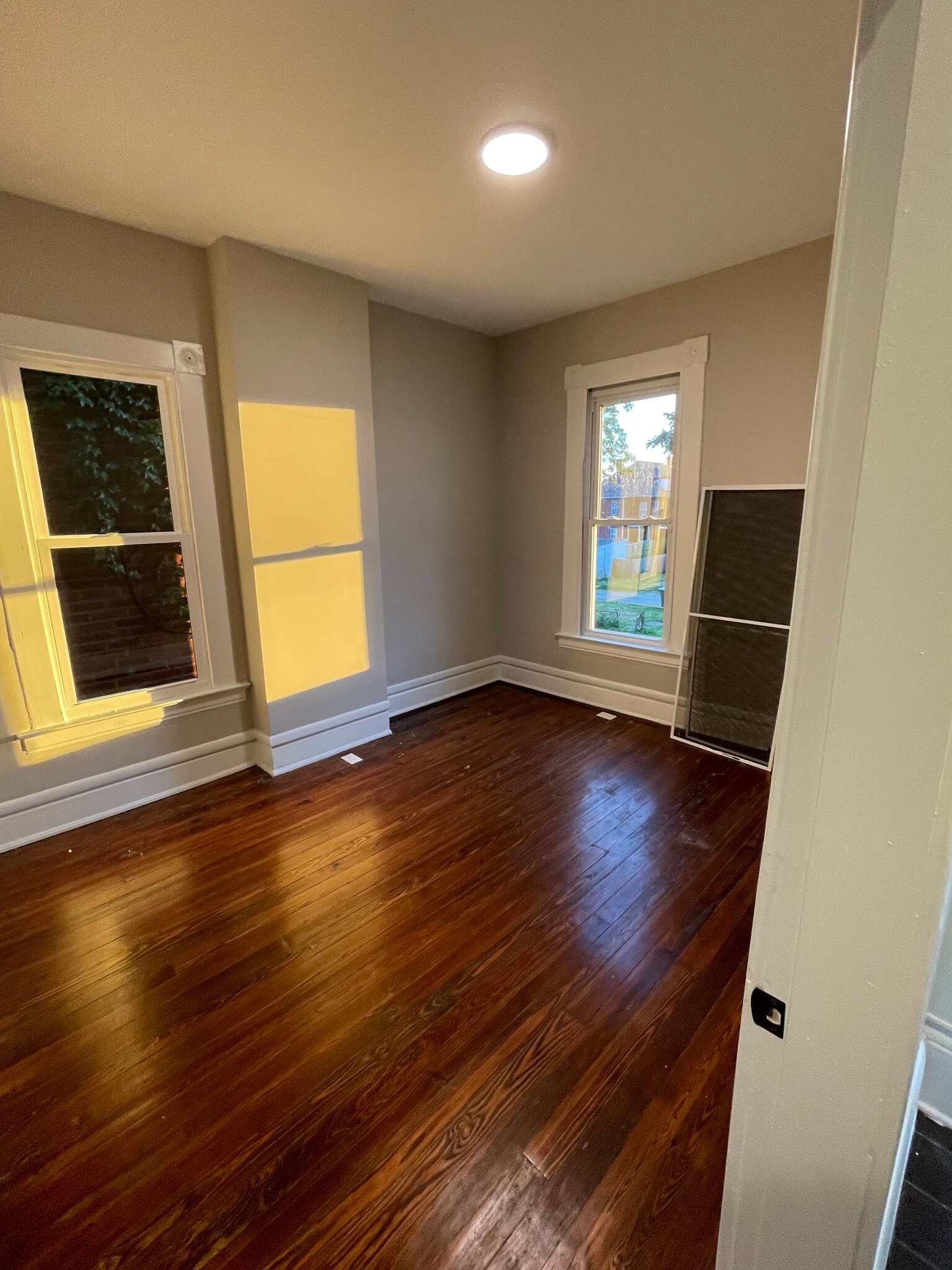 Bed 2 - 501 Saint Clair Ave