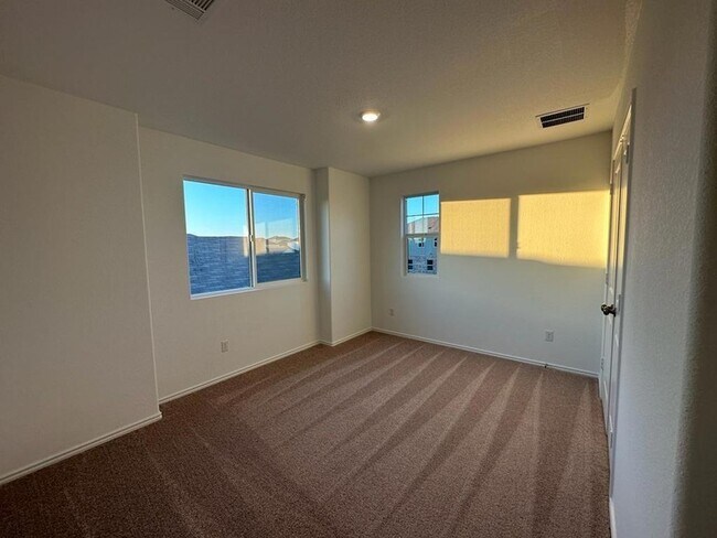 Building Photo - 336 Canley Lp