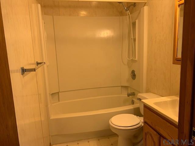 Building Photo - 216 Belmont St