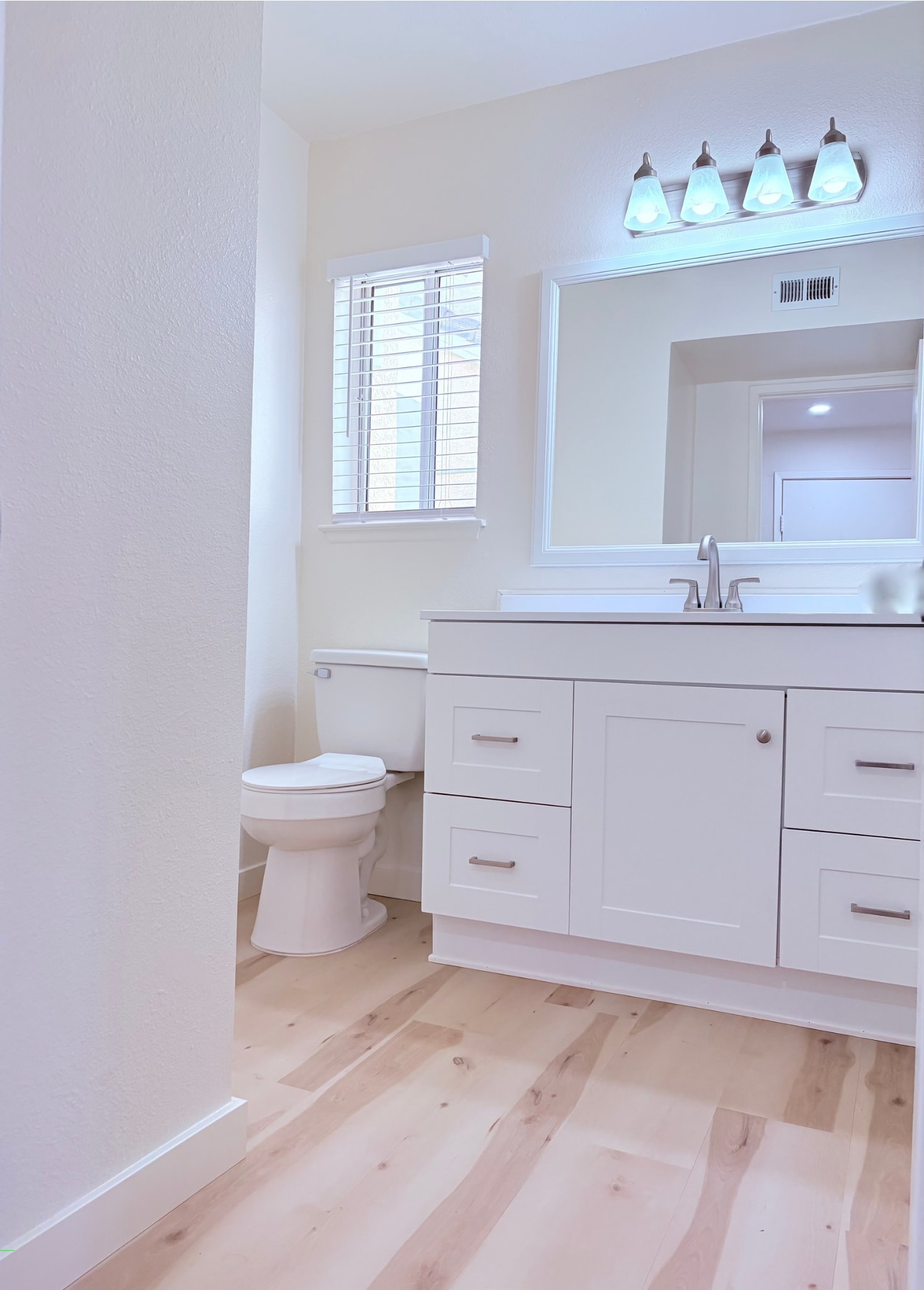 Downstairs Guest Bathroom - 3515 W Avenue J4