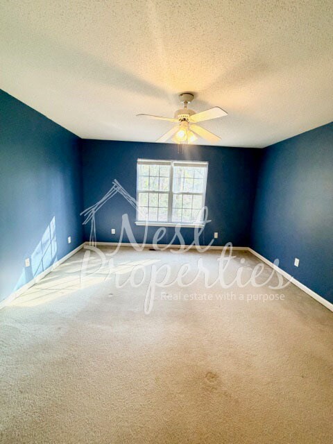 Building Photo - 531 Rapids Rd