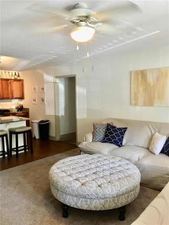 Building Photo - 203 Kelly Rd